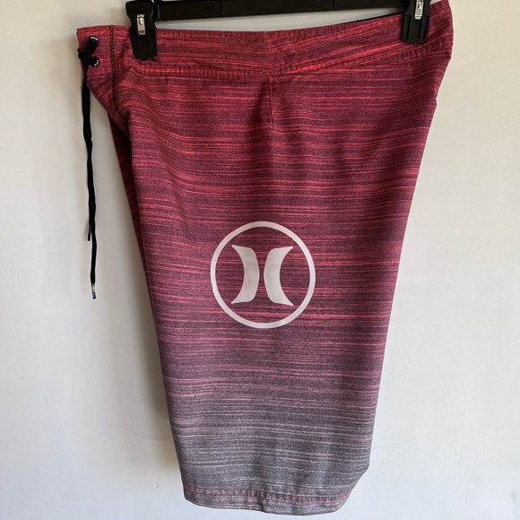 Hurley surf brand surfing board shorts mens 32, multicolored, back zip pocket - Picture 4 of 7